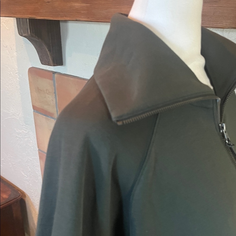SPANX Olive 1/4 Zip-Up Sweatshirt, size L - Picture 4 of 8